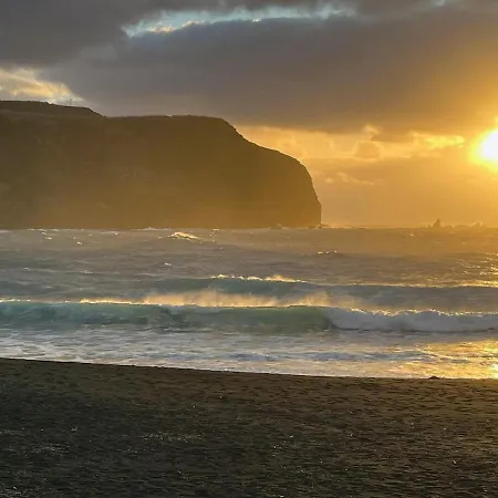 Casa Mama E Papa Tatil Evi Mosteiros (Azores)